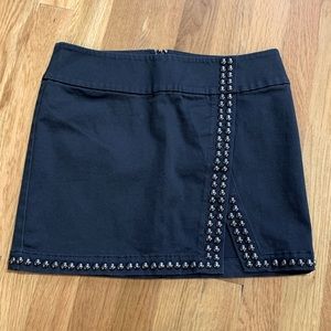 Express mini skirt